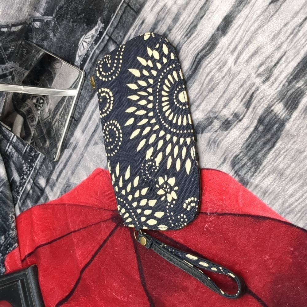 Lucky brand wristlet